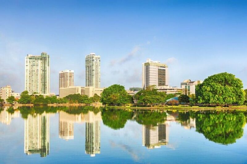 Colombo: Must-see Private Walking Tour - Tour Features