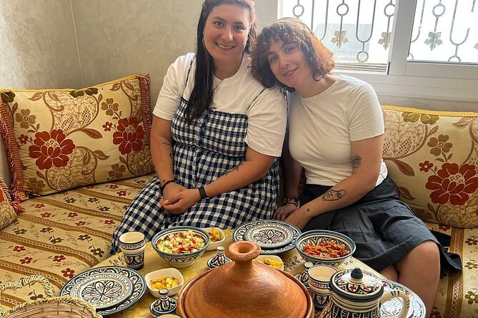 Cook Moroccan Food & Try on Traditional Clothes Like a Local - Dress Like a Local