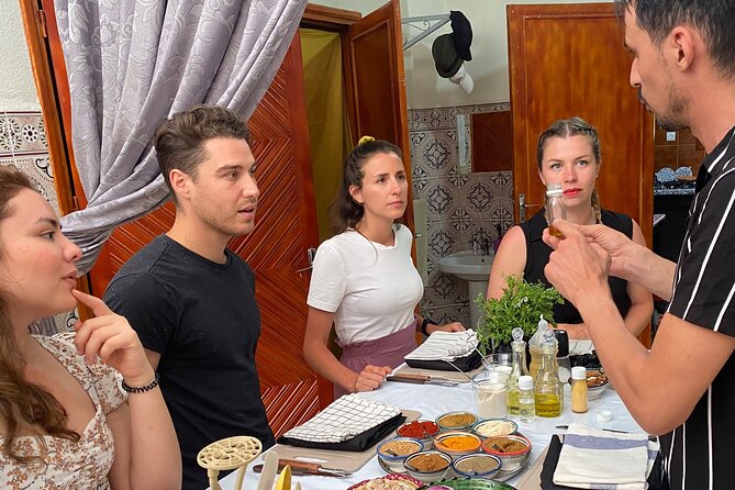 Cooking Class With Yassine & Mom - Convenient Meeting Location
