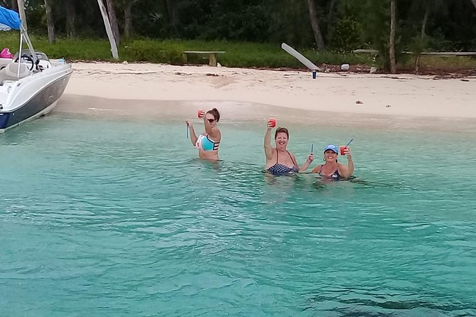 Cruisin Tiki Swimmin Pigs Booze Crooze Lunch+All U Can Drink Bar - What to Expect