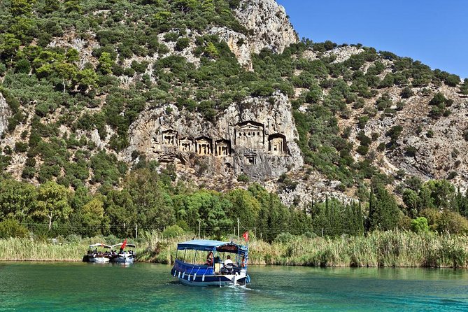 Dalyan River Cruise With Sea Turtle Watching - Savoring the Buffet Lunch Onboard