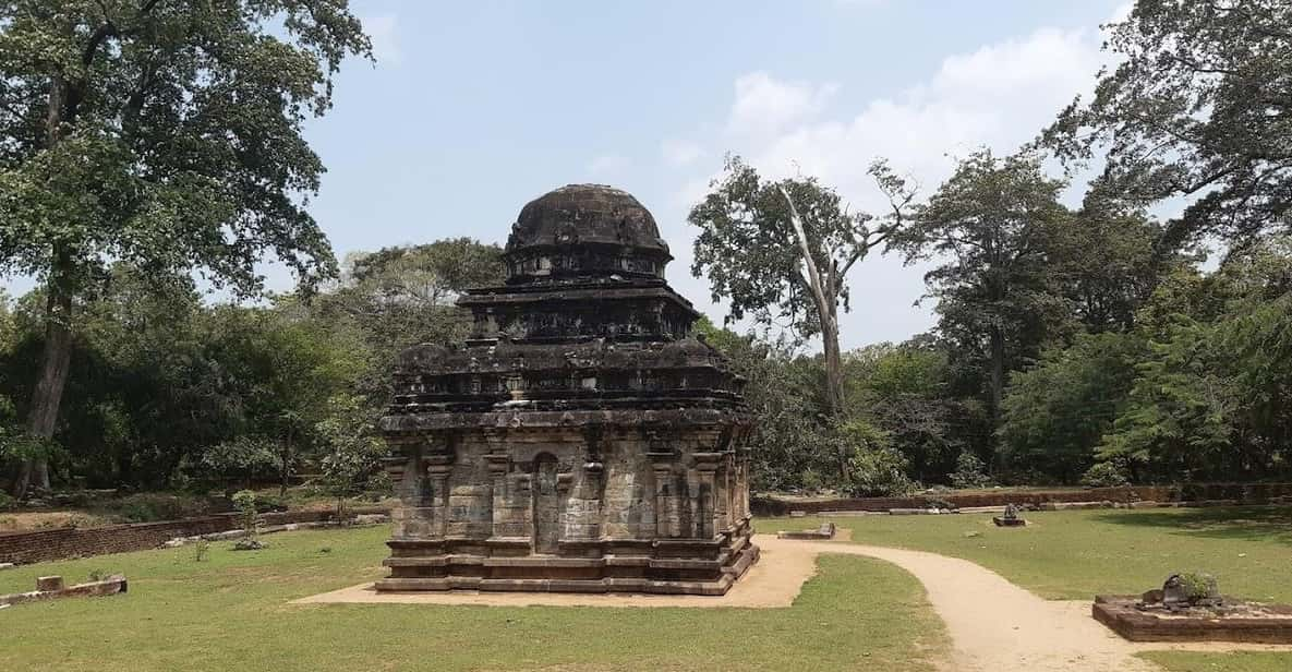 Dambulla & Polonnaruwa: All Inclusive Tour From Anuradhapura - Dambulla Royal Cave Temple