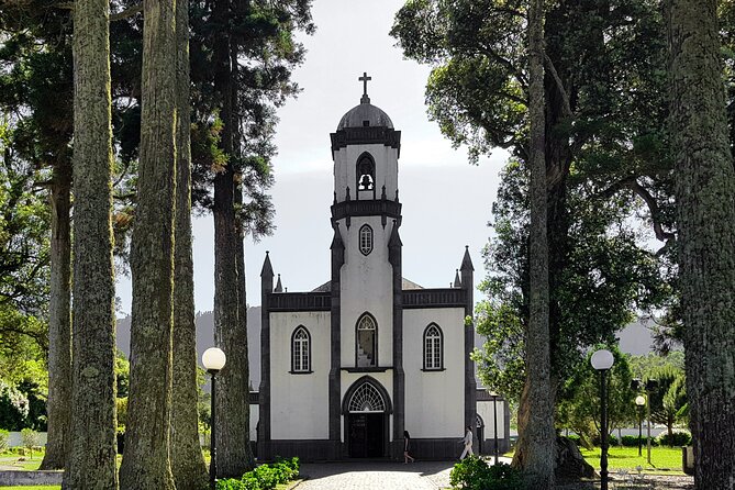 Day Tour to the Amazing Sete Cidades - Accessibility Features for All