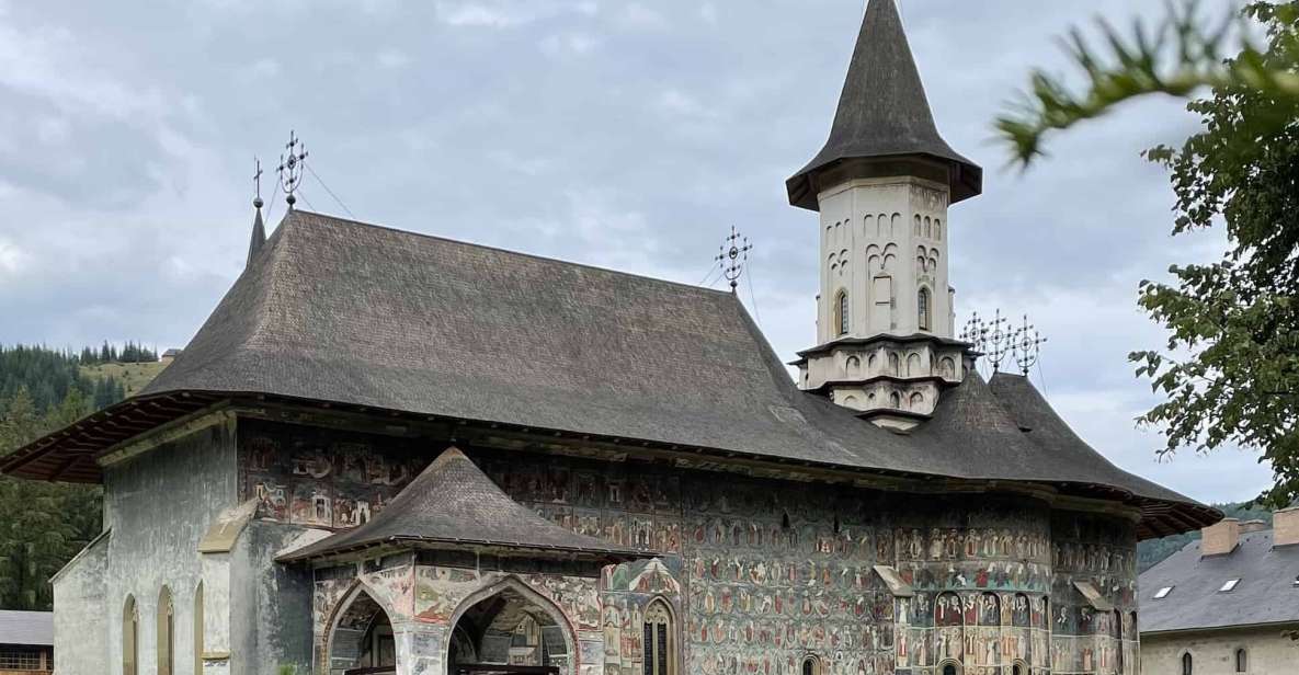 Day Trip to the UNESCO Painted Monasteries From Iasi - Travel Tips for Your Trip