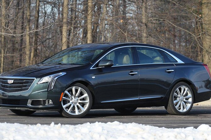 Departure Private Transfer Vancouver to YVR Airport or Cruise Port- Business Car - Pricing and Discounts