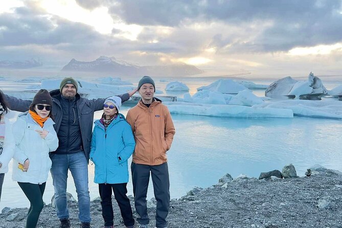 Diamond Beach & Jökulsárlón Floating Glacier Guided Day Tour - Inclusions