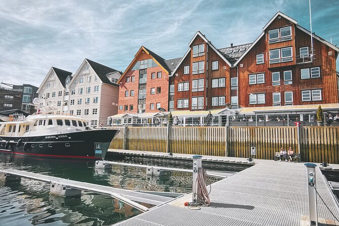 Discover the Most Photogenic Spots of Tromsø With a Local - Verified Traveler Reviews