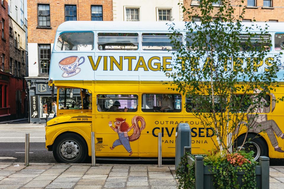 Dublin: Afternoon Tea Vintage Bus Tour - Meeting Point