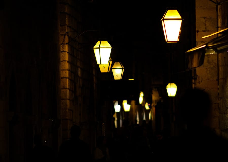 Dubrovnik: Dark Tales of the Old Town - Meeting Point