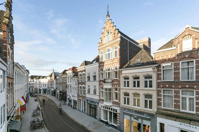 E-Scavenger Hunt Den Bosch: Explore the City at Your Own Pace - Accessibility and Special Accommodations