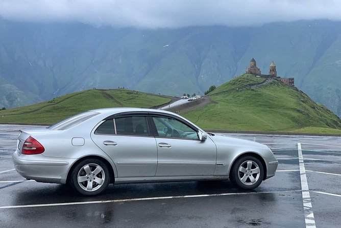 ️Private Full-Day Tour to Mtskheta and Kazbegi(Stepantsminda) From Tbilisi - Accessibility and Policies