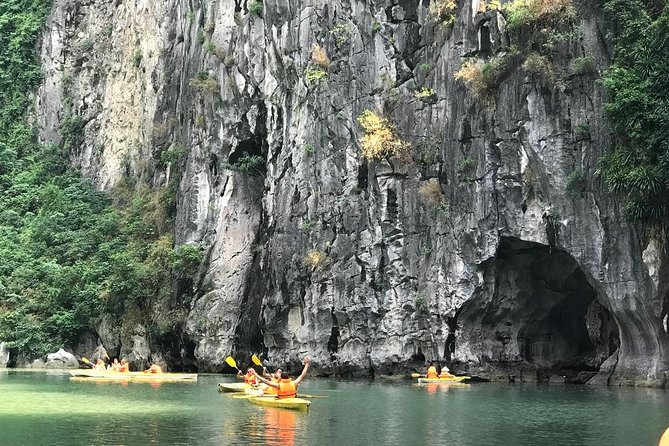 Essential North Vietnam ( Hanoi - Ninh Binh - Halong) in 5 Days - 3 Stars Hotel - Pickup and Meeting Points