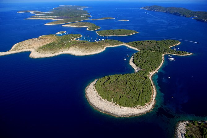 Exclusive Private Tour: Red Rocks & Pakleni Islands - Positive Customer Feedback