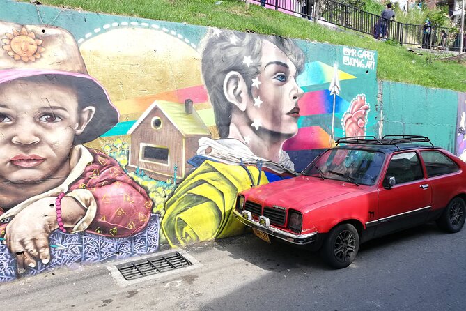 Experience the Art, Culture, and History of Medellin: Private Comprehensive Tour - Gastronomical Delights