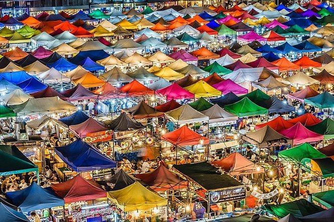 Experience Typical Thailand at Night With Streetfood Dinner & Foot Massage - Highlights of the Night