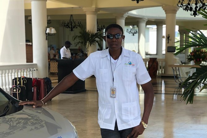 Explore Montego Bay Private Airport Round Trip Transfer to Negril - Pricing and Discounts