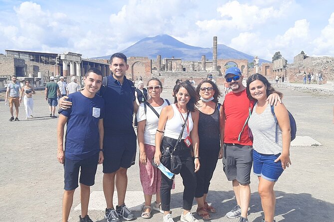 Exploring Pompeii - Visitor Experiences and Highlights