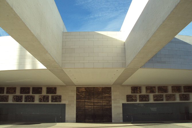 Fatima Shrine Walking Tour - Highlights of the Tour