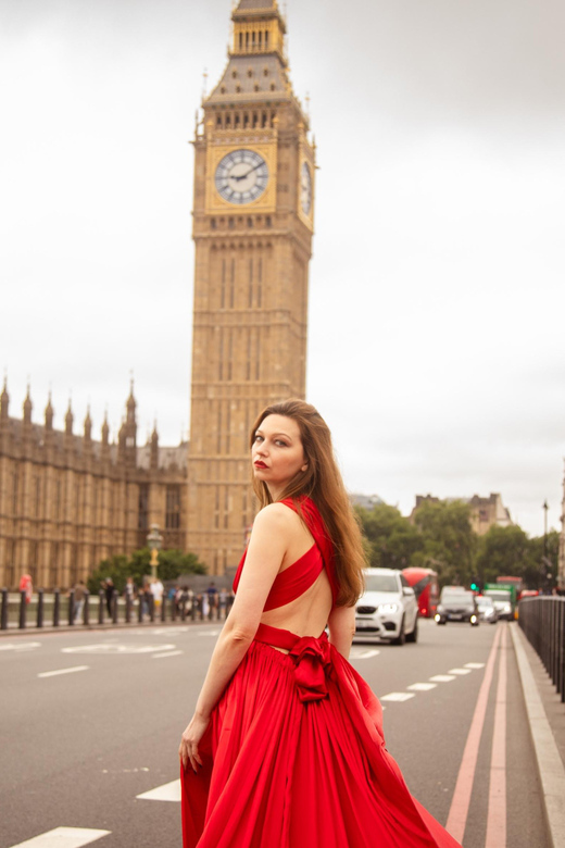 Flying Dress Professional Photoshoot With Pro Photographer - Dress and Equipment