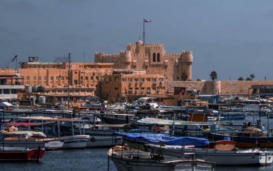 From Alexandria Port: City Tour With Citadel and Catacombs - Accessibility Features