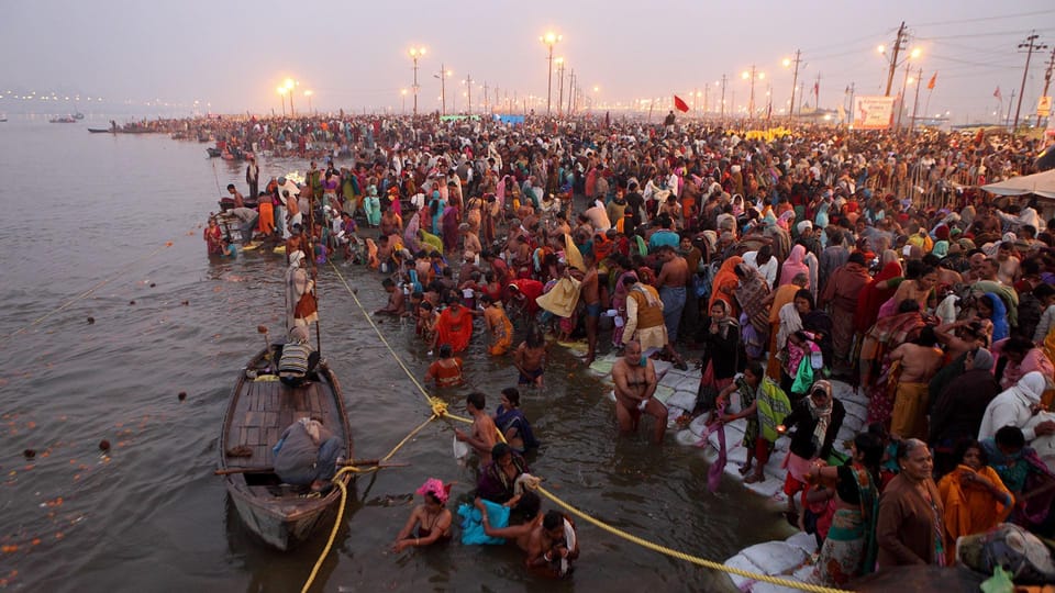 From Delhi: Kumbh Mela Tour With Taj Mahal - Experience and Activities