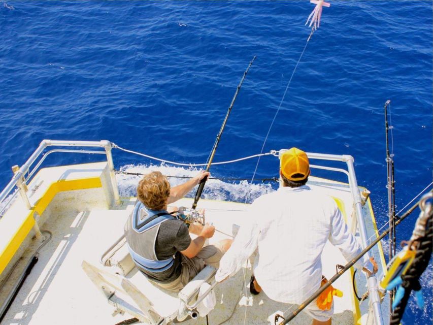 From Galle/Unawatuna:Seafood Delight: Deep Sea Fishing Feast - Dining and Refreshments