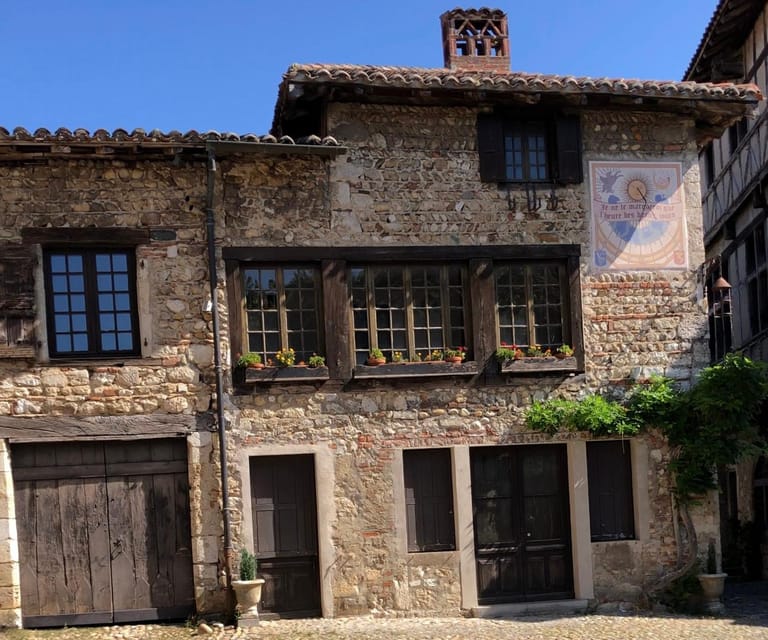 From Lyon: Medieval Town of Pérouges Half Day Tour - Flexibility and Personalization