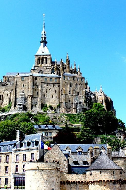 From PARIS to MONT SAINT MICHEL UNESCO World Heritage - Inclusions