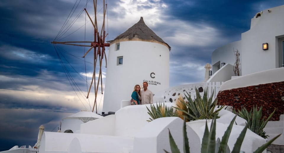 From Santorini: 40-Minute Oia Photoshoot With Pro - Accessibility and Flexibility