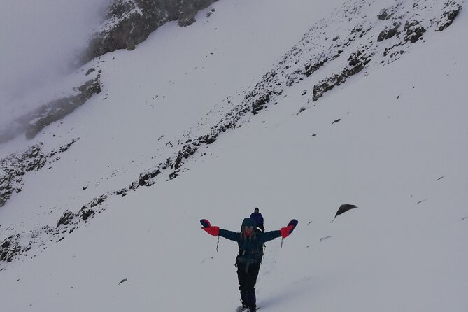Full Day Climbing Tour to Chachani Volcano 6075 M (Min. 2 People) - Booking Details