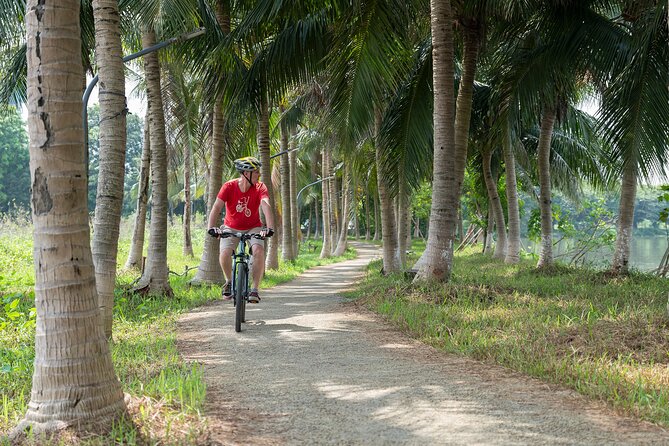 Full-Day Red River Bike Tour From Hanoi With Lunch and Pickup - Customer Reviews and Feedback