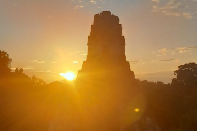 Full Day Tikal Sunrise Tour From Flores and Archaeological Tour - Tour Highlights