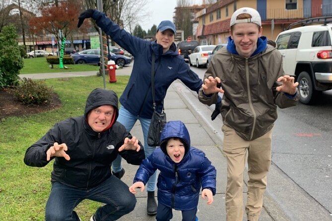 Fun City Scavenger Hunt in Ottawa by Operation City Quest - Getting to the Meeting Point