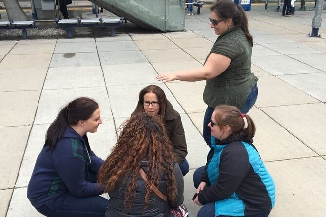 Fun City Scavenger Hunt in Victoria by Wacky Walks - Meeting and Logistics