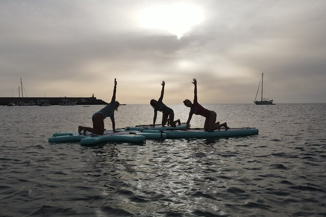 Gran Canaria: Small Group Sup Yoga Experience. - Meeting Information and Logistics