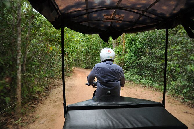 Guided Private Tuk Tuk Tour Angkor Wat and Small Circle and Five Extras - Additional Transfer Options