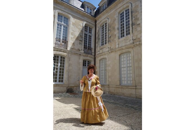 Guided Tour of La Rochelle the Splendor of Merchants in the 18TH Century - Itinerary Highlights