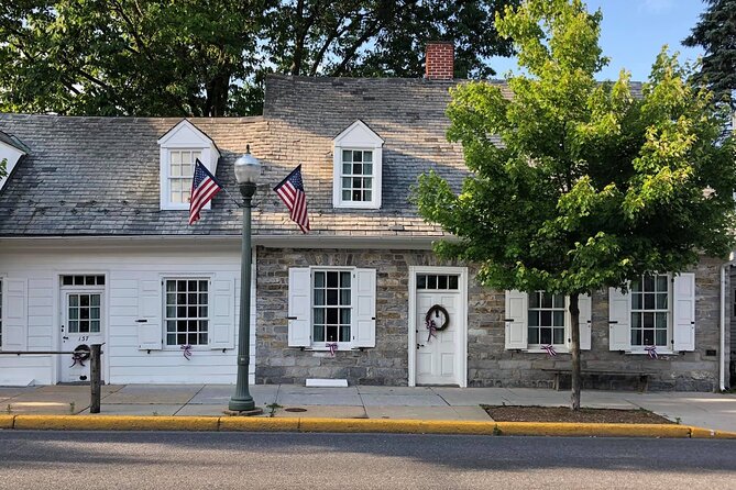 Guided Tour of the 1792 Johannes Mueller House - Meeting Point and Inclusions