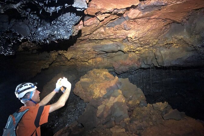 Guided Tour of the 2004 Lava Tunnels - Unique Geological Features