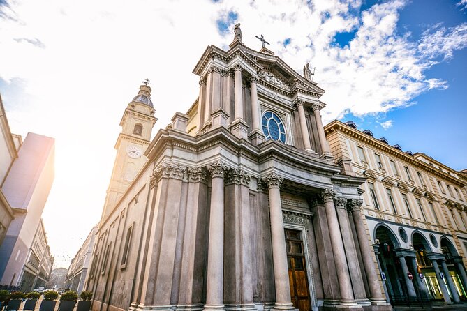Half Day Guided Tour Turin: the Best of Baroque With Royal Palace - Chapel of the Holy Shroud