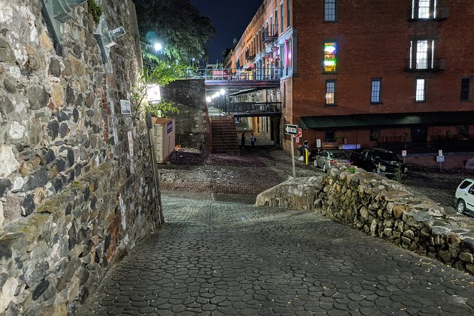 Hell Cat Ghost Tour - Savannahs Haunts and Horror - Tour Logistics and Meeting Point