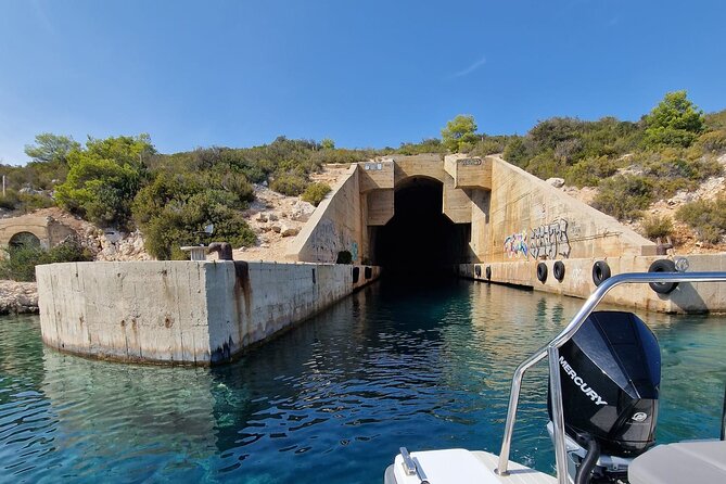 Hidden Bays and Tunnels of Brač Island Private Boat Adventure - Swimming in the Blue Lagoon