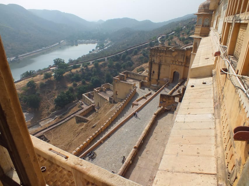 Highlights of Jaipur City on a Full Day Tour by Private Car - Amber Palace: Aravali Hills