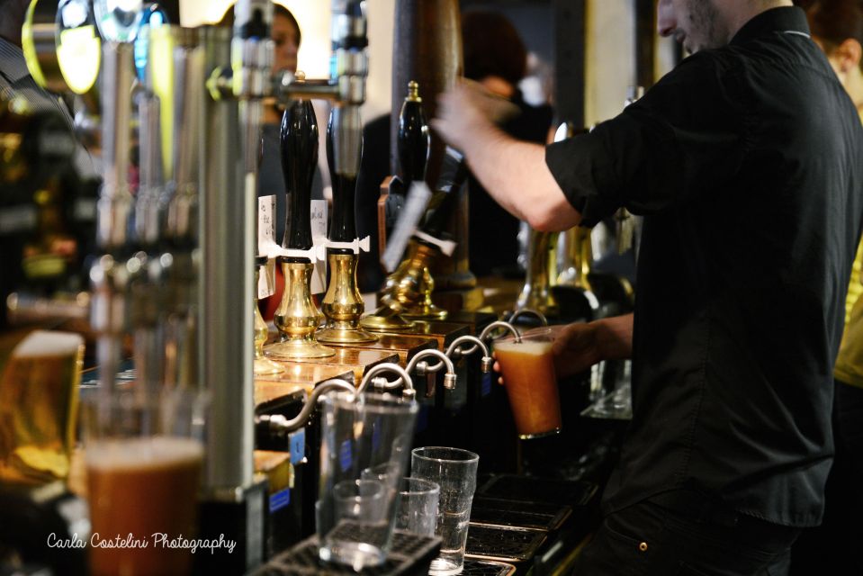 Historic Pub Tour With Brazilian Guide (In Portuguese) - Inclusions and Exclusions