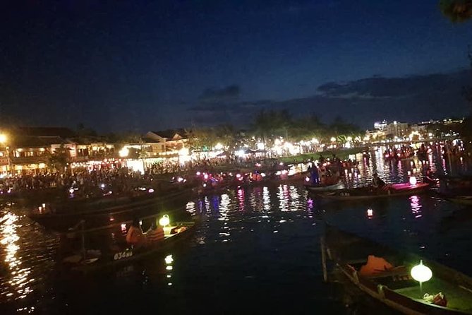 Hoi an City Tour by Trishaw- Walking With Night Market- Boat Ride - Accessibility Features