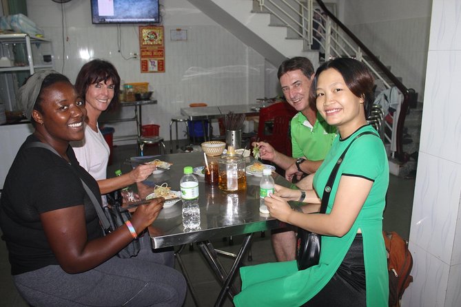 Hoi an Food Trail by Night With Boat Trip - Itinerary Highlights