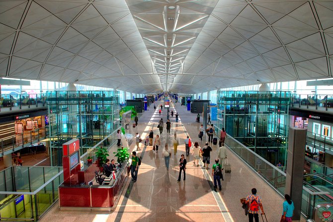 Hong Kong MiniBus Transfer: Hotel / Cruise Terminal and Airport - Accessibility Features