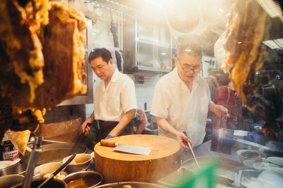 Hong Kong: Private Food Tour With 10 Tastings - Customer Reviews