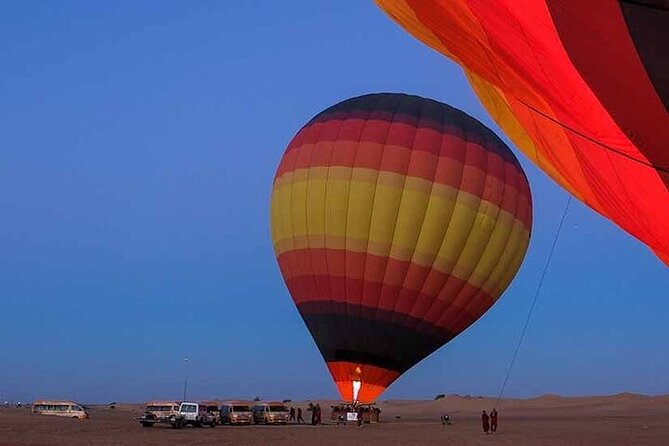 Hot Air Balloon Sunrise Tour With Free Transport in Dubai - Traveler Reviews and Experiences