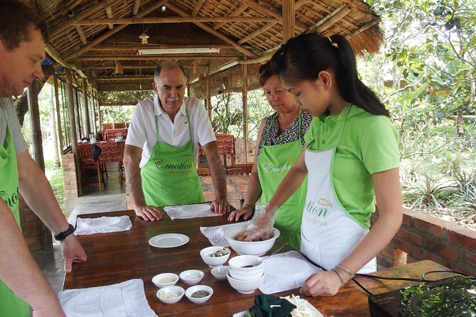 Hue Private Tour to Thuy Bieu Village 1 Day - Customer Reviews